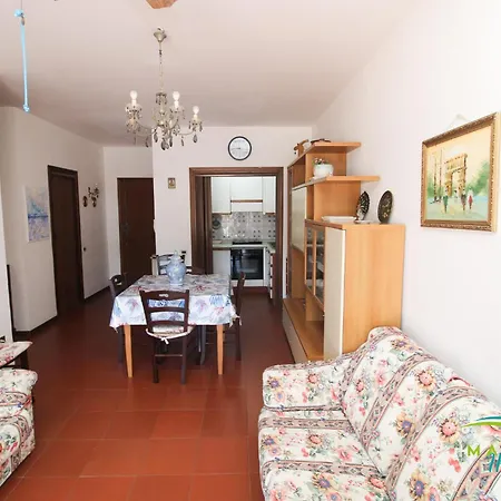 Maremma Holidays-la Terrazza דירה